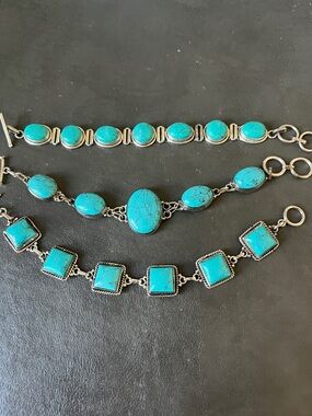 Turquoise Stone Link Bracelet - Vibrant Turquoise Accent
